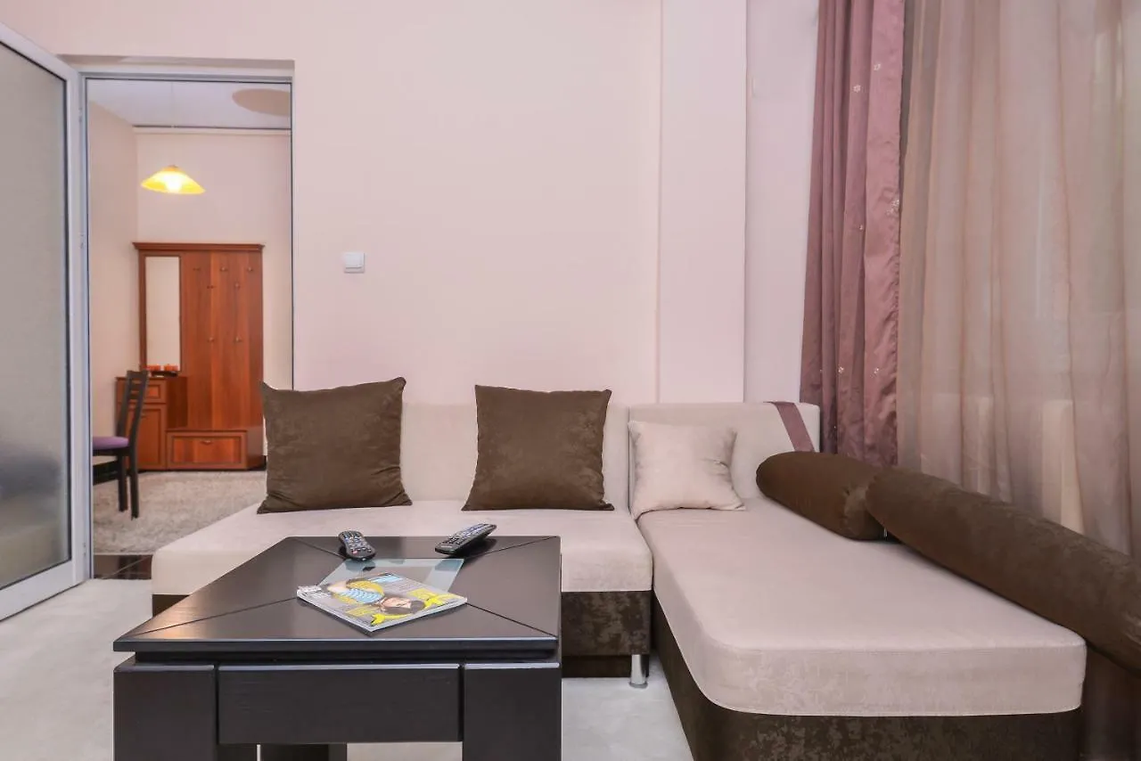 Top Center The Coffee House One Bedroom Apartment location